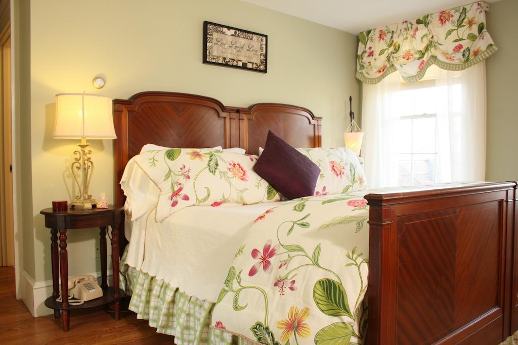 Captain Farris House South Yarmouth Habitación foto